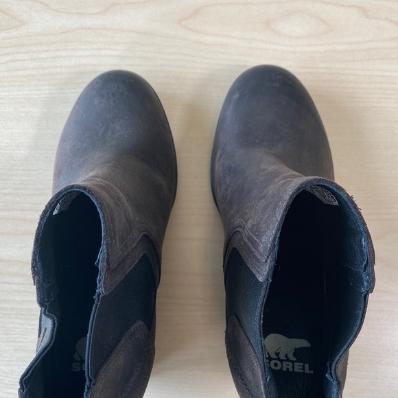 Sorel Joan Uptown Chelsea Dark Brown Leather Wedge Boots - Picture 4 of 9